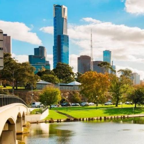  یه سرم این طرفی نزن ‎به هرکی میپرستی قسم