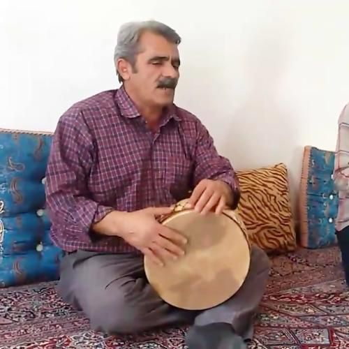 ایرج زنجانی باز دوباره تک و تنها خارج از نگاه دنیا