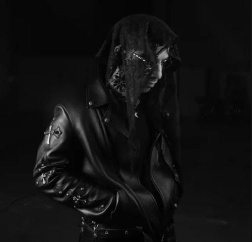 دورچی پسر تنها