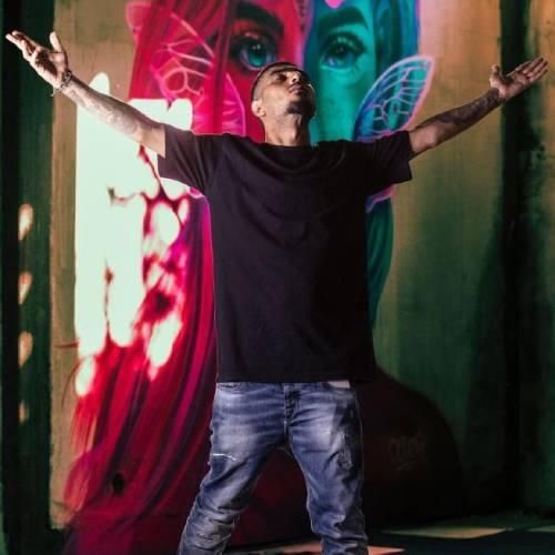 رضا پیشرو ما