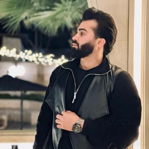 حسن گنجی ساده دل